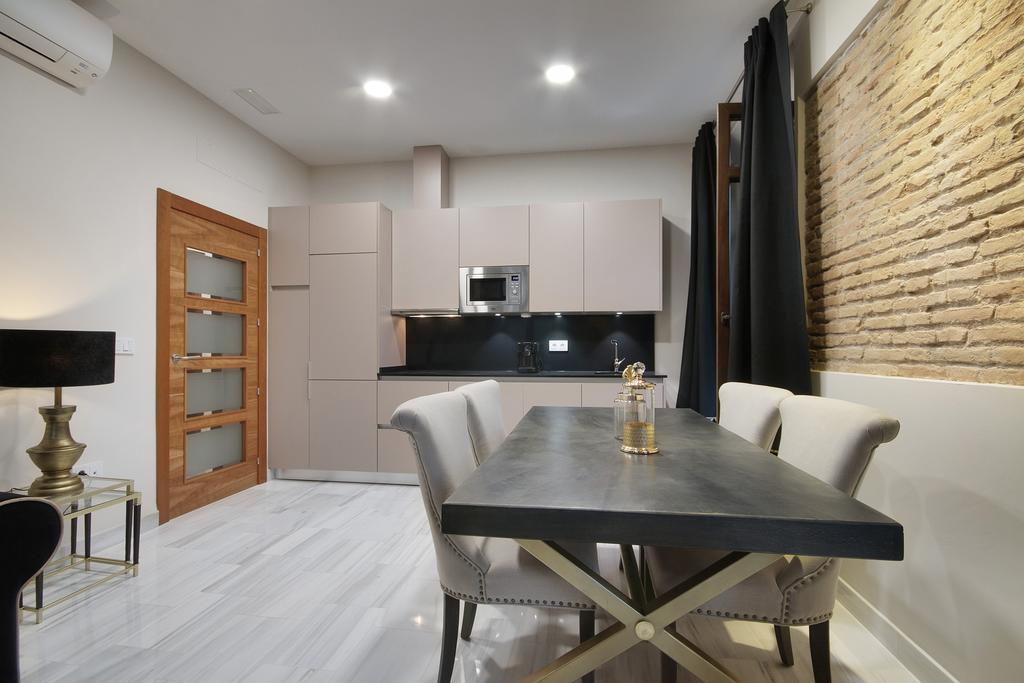 Suites Gran Via Capilla Real Granada Buitenkant foto