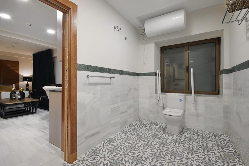 Suites Gran Via Capilla Real Granada Buitenkant foto