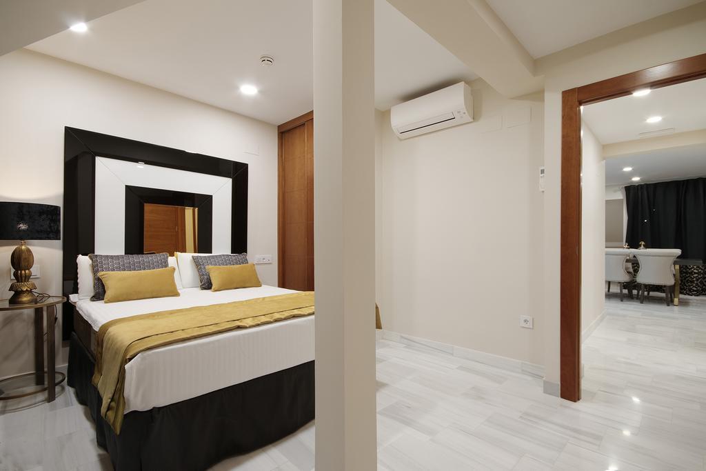 Suites Gran Via Capilla Real Granada Buitenkant foto