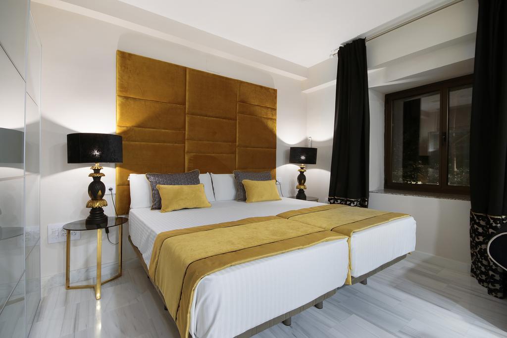 Suites Gran Via Capilla Real Granada Buitenkant foto