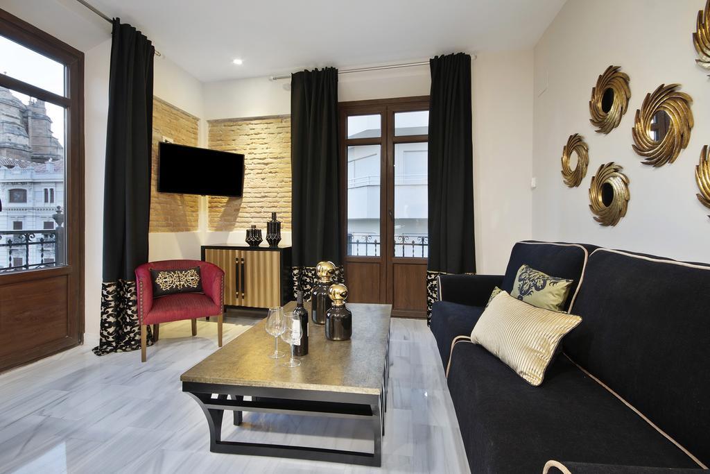 Suites Gran Via Capilla Real Granada Buitenkant foto