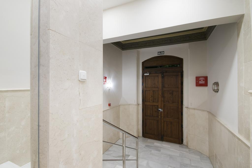 Suites Gran Via Capilla Real Granada Buitenkant foto
